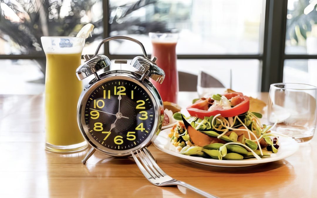 Interval or Intermittent Fasting: The Pros and Cons